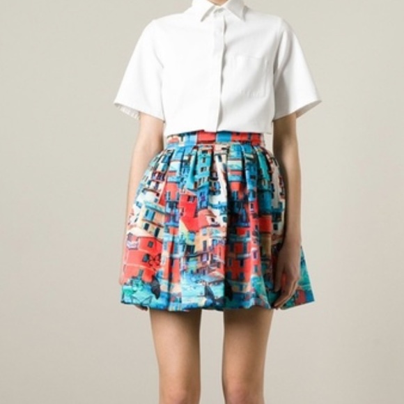Stora Box Pleat Skirt in Butterfly Paradise
Alice + Olivia - Picture 8 of 9
